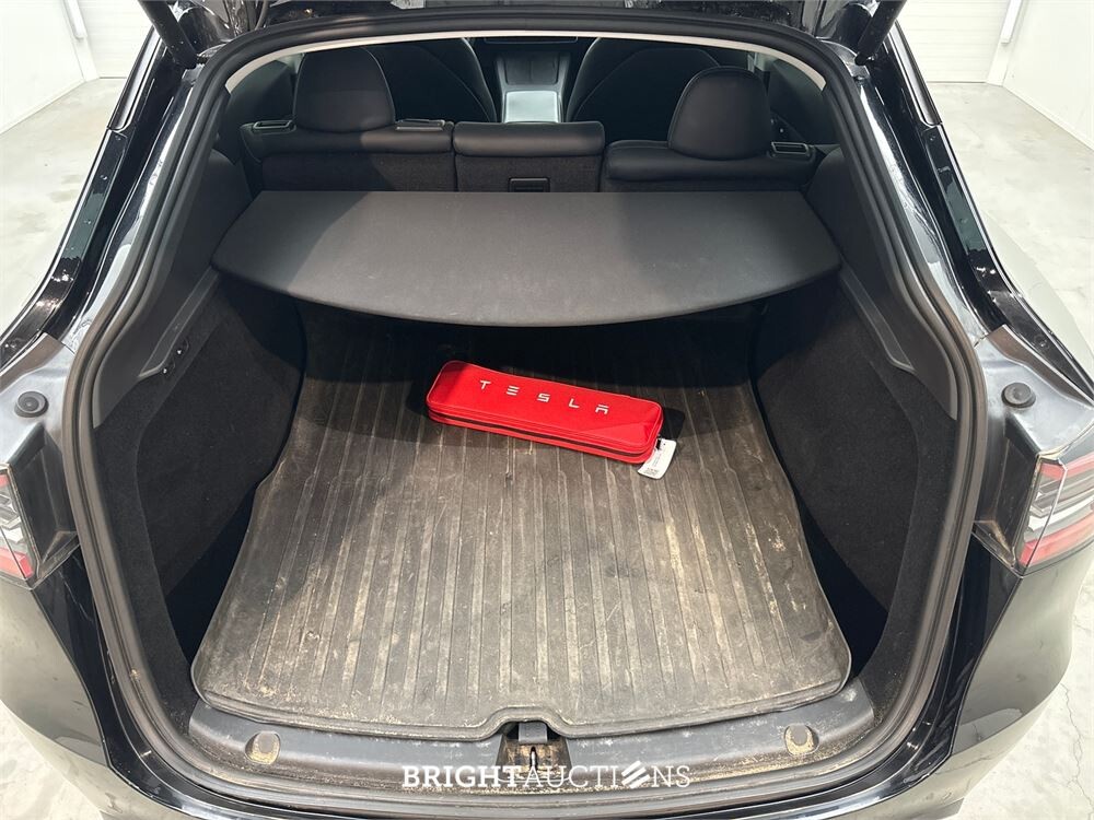 Tesla Model Y Performance AWD 75 kWh 463pk 2022 (Origineel-NL), P-386-XT
