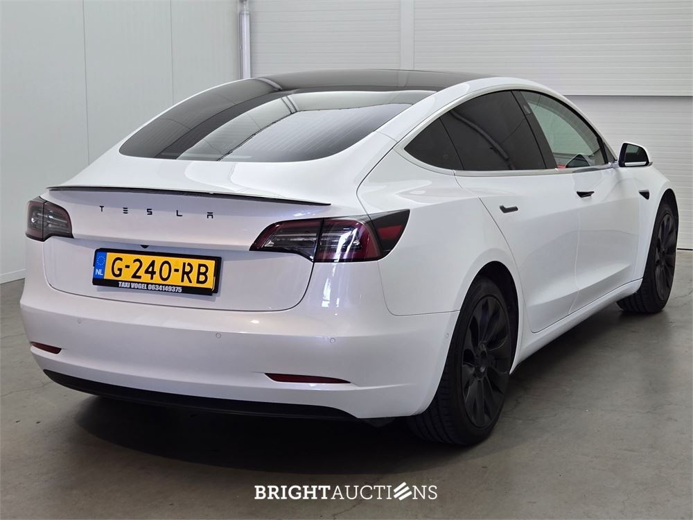 Tesla Model 3 Standard RWD Plus 60 kWh 238pk 2019 (Origineel-NL), G-240-RB