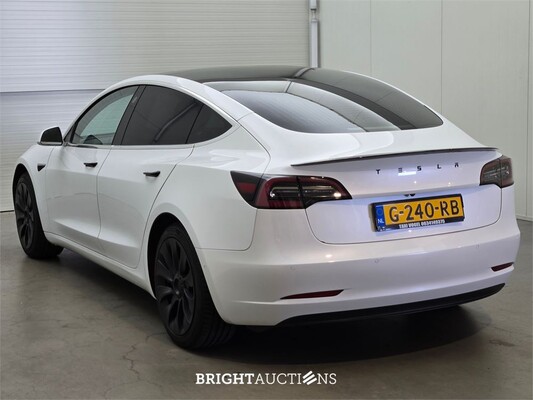 Tesla Model 3 Standard RWD Plus 60 kWh 238pk 2019 (Origineel-NL), G-240-RB