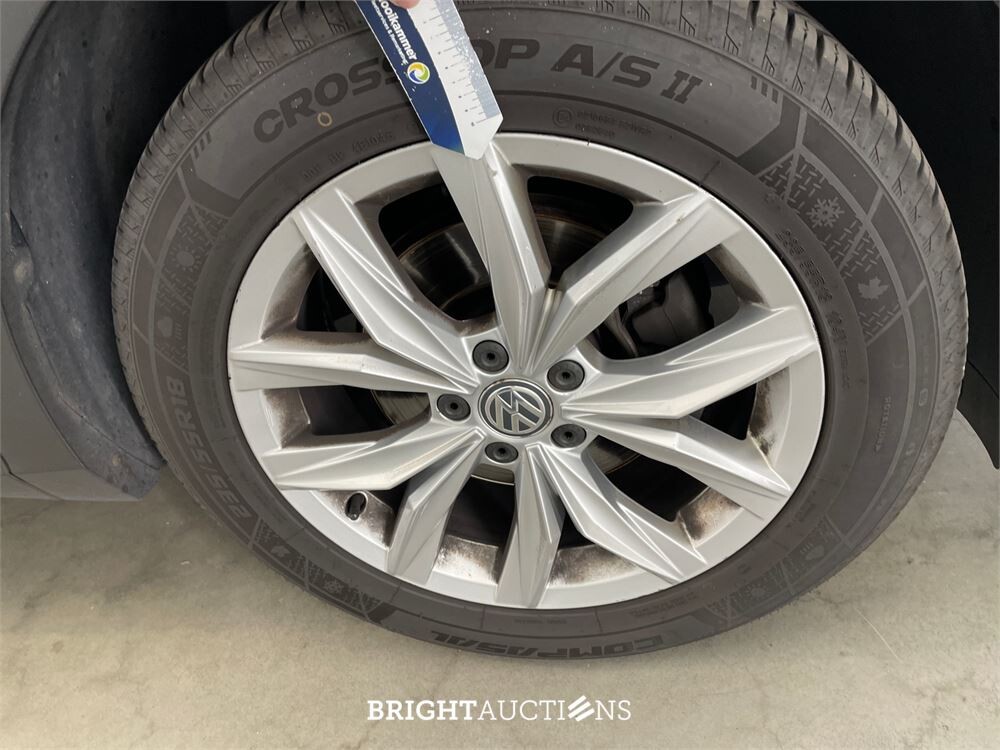 Volkswagen Tiguan ACT Highline 1.4 TSI 150pk 2018 (Origineel-NL), RR-178-D
