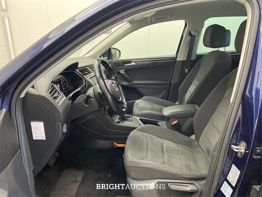 Volkswagen Tiguan ACT Highline 1.4 TSI 150pk 2018 (Origineel-NL), RR-178-D