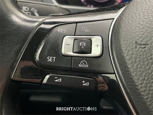 Volkswagen Tiguan ACT Highline 1.4 TSI 150pk 2018 (Origineel-NL), RR-178-D