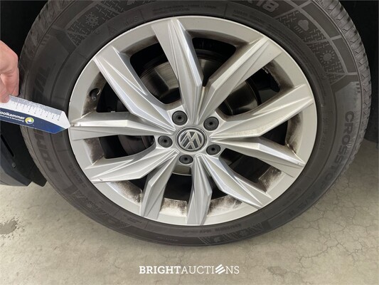 Volkswagen Tiguan ACT Highline 1.4 TSI 150pk 2018 (Origineel-NL), RR-178-D