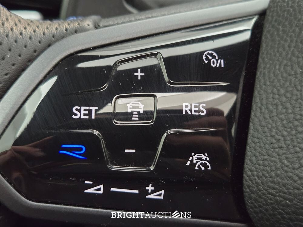 Volkswagen Golf R 4Motion 2.0 TSI 320pk 2022, X-494-BF