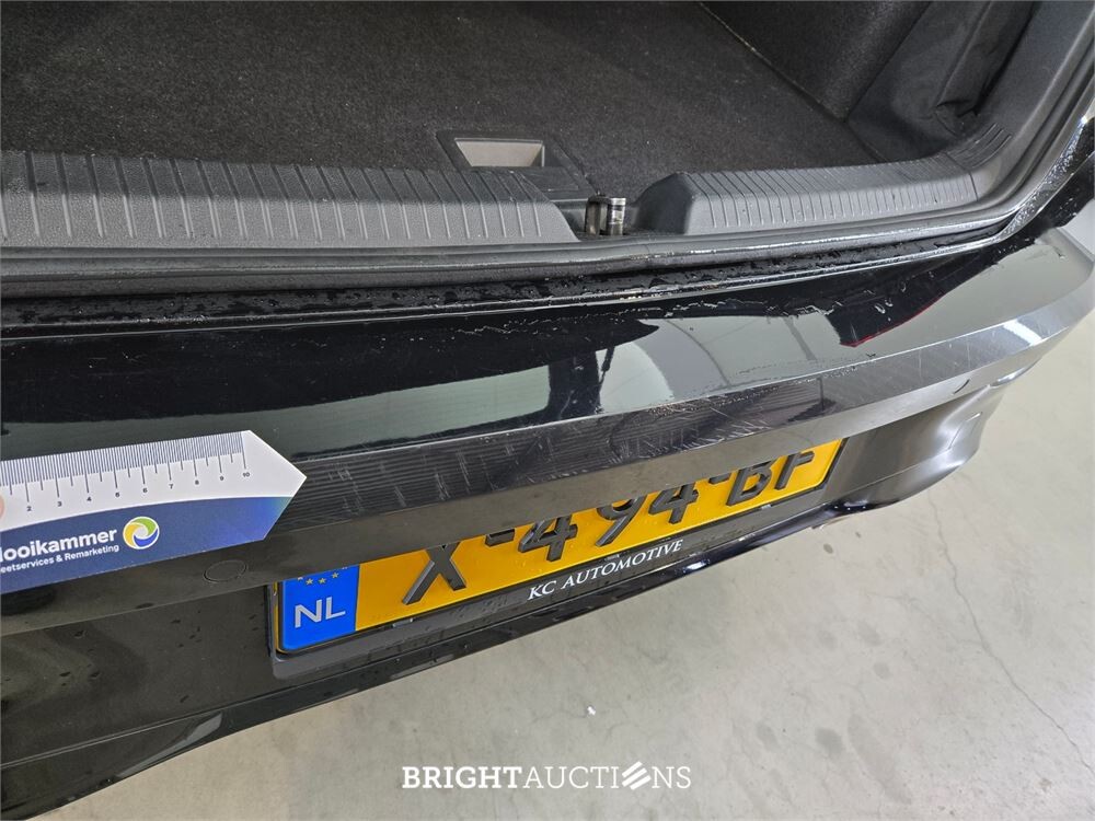 Volkswagen Golf R 4Motion 2.0 TSI 320pk 2022, X-494-BF