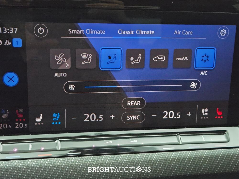 Volkswagen Golf R 4Motion 2.0 TSI 320pk 2022, X-494-BF