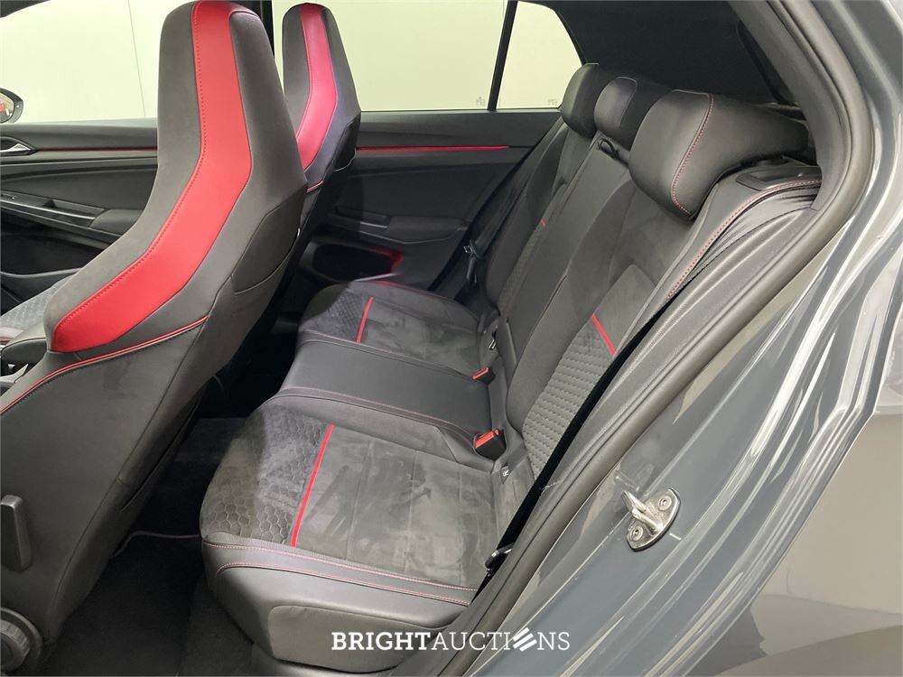 Volkswagen Golf GTI 2.0 TSI 301pk 2021, T-999-KK
