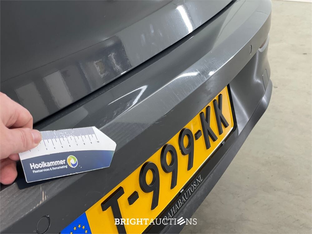 Volkswagen Golf GTI 2.0 TSI 301pk 2021, T-999-KK