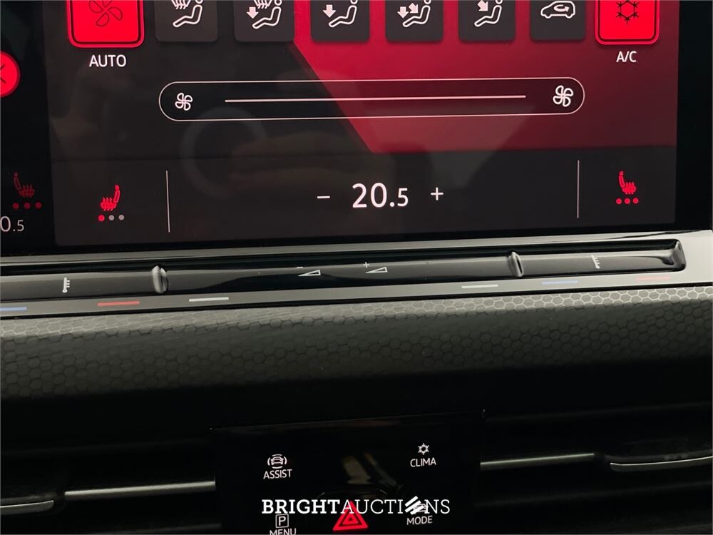 Volkswagen Golf GTI 2.0 TSI 301pk 2021, T-999-KK