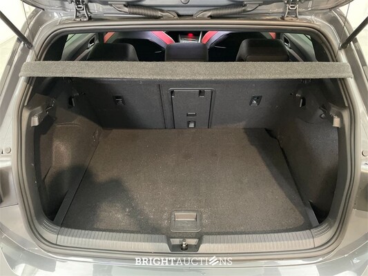 Volkswagen Golf GTI 2.0 TSI 301pk 2021, T-999-KK