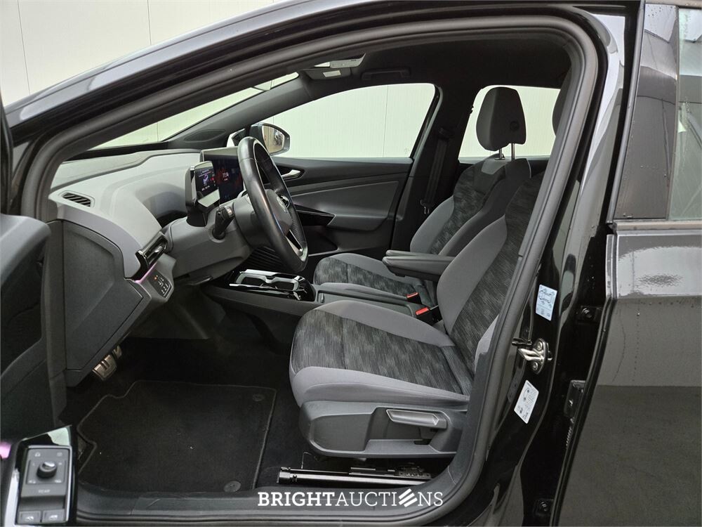 Volkswagen ID.4 Pro Business 77 kWh 286pk 2024 (Origineel-NL), X-221-ZD