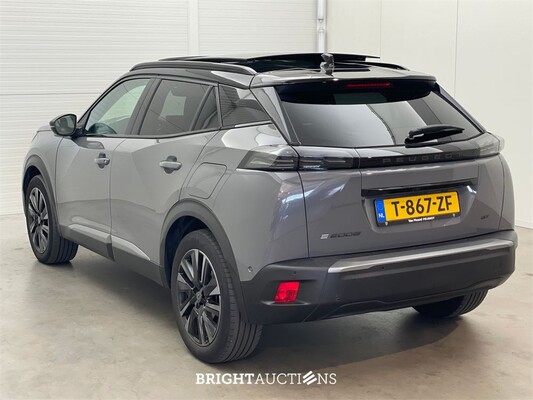 Peugeot 2008 e- EV GT 54 kWh 157pk 2023 (Origineel-NL), T-867-ZF