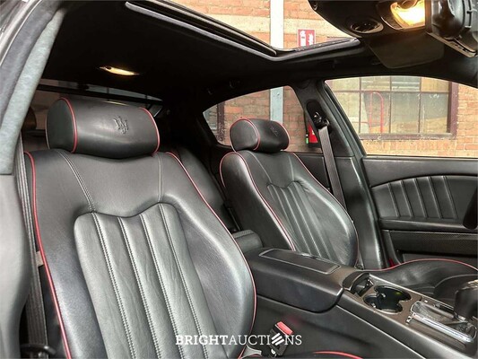 2007 Maserati Quattroporte 4.2 V8 Sport GT 401pk ZF -Youngtimer-