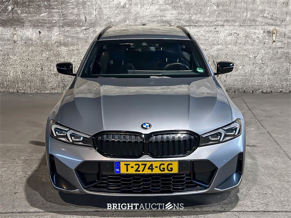 BMW 320d Touring M Sport 190 PS 2023 3er-Reihe (Original-NL + Erstbesitz), T-274-GG