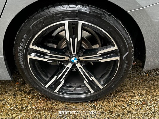 BMW 320d Touring M Sport 190 PS 2023 3er-Reihe (Original-NL + Erstbesitz), T-274-GG