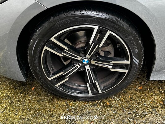 BMW 320d Touring M Sport 190 PS 2023 3er-Reihe (Original-NL + Erstbesitz), T-274-GG