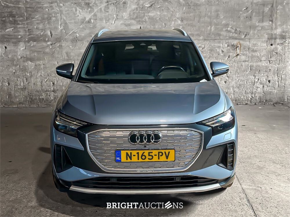 Audi Q4 e-tron 35 Launch edition Advanced 55 kWh 170pk 2021 (Origineel-NL + 1e eigenaar), N-165-PV