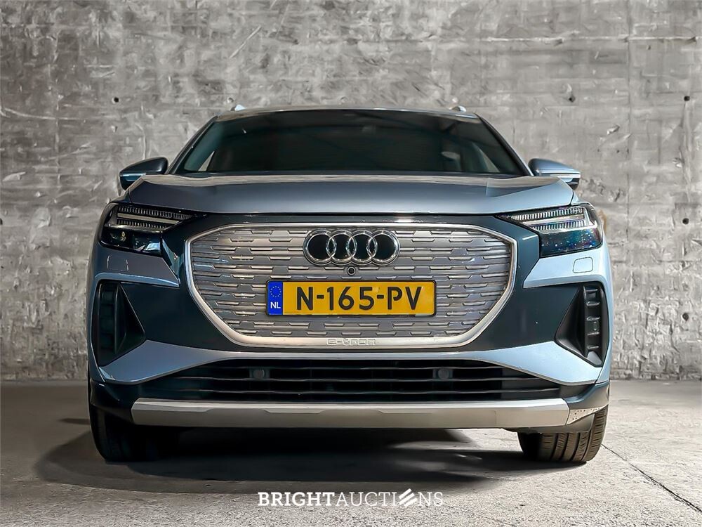 Audi Q4 e-tron 35 Launch edition Advanced 55 kWh 170pk 2021 (Origineel-NL + 1e eigenaar), N-165-PV