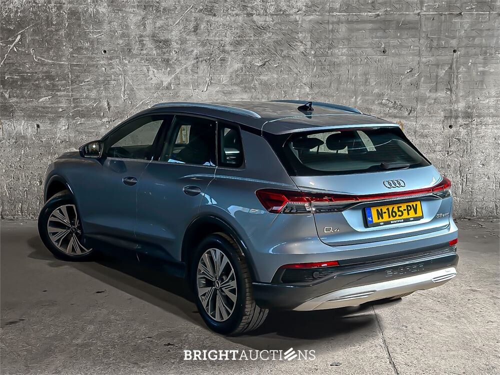 Audi Q4 e-tron 35 Launch edition Advanced 55 kWh 170pk 2021 (Origineel-NL + 1e eigenaar), N-165-PV