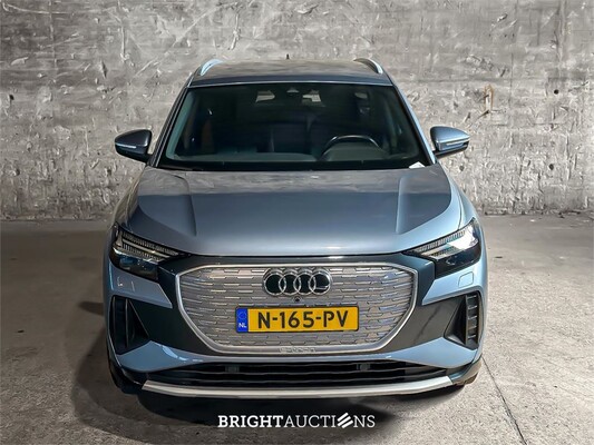 Audi Q4 e-tron 35 Launch edition Advanced 55 kWh 170pk 2021 (Origineel-NL + 1e eigenaar), N-165-PV
