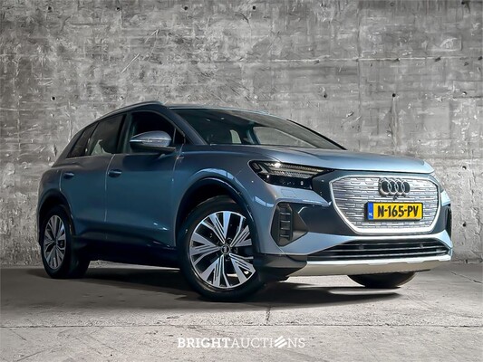 Audi Q4 e-tron 35 Launch edition Advanced 55 kWh 170pk 2021 (Origineel-NL + 1e eigenaar), N-165-PV