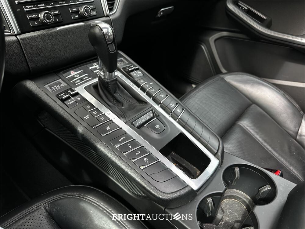 2014 Porsche Macan 3.0 D S 258 pk, 1-XXZ-16