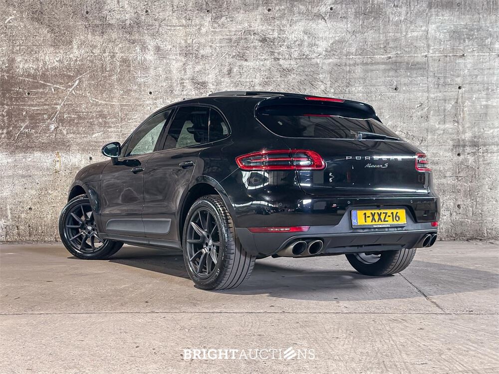 2014 Porsche Macan 3.0 D S 258 pk, 1-XXZ-16