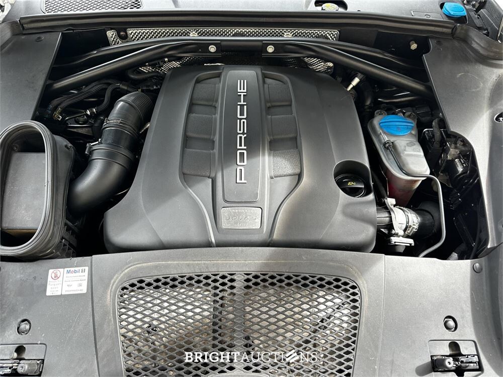 2014 Porsche Macan 3.0 D S 258 pk, 1-XXZ-16
