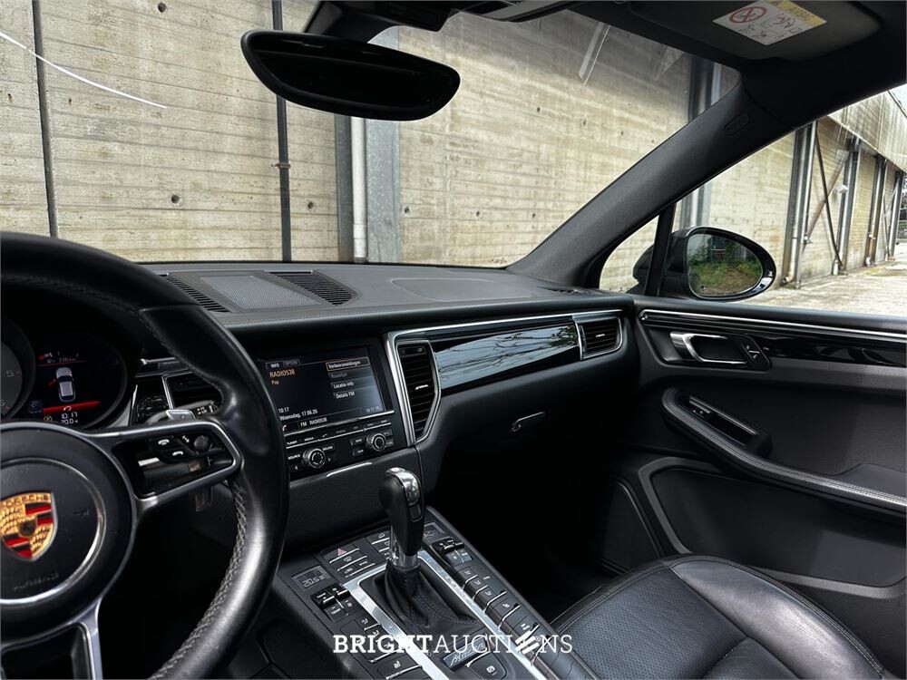 2014 Porsche Macan 3.0 D S 258 pk, 1-XXZ-16