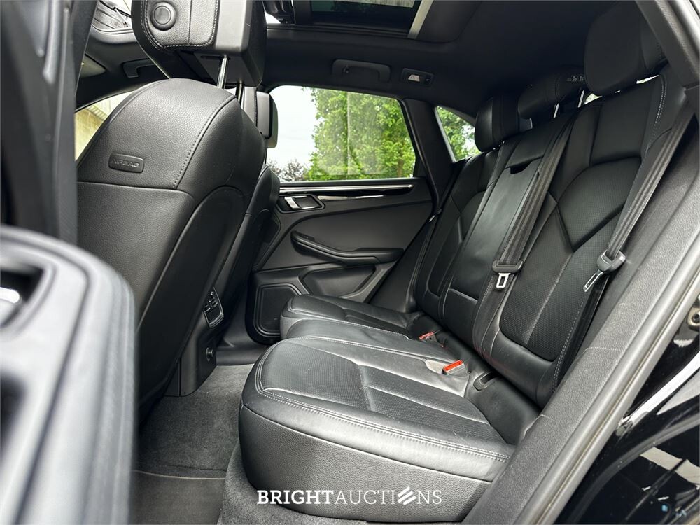 2014 Porsche Macan 3.0 D S 258 pk, 1-XXZ-16