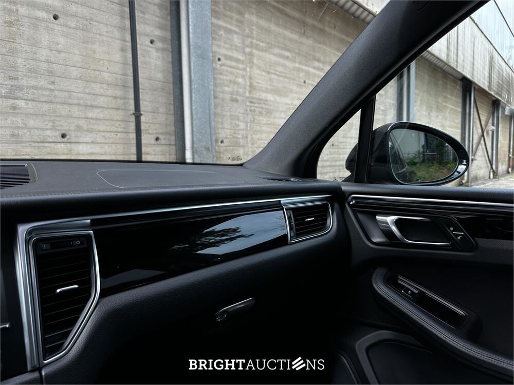 2014 Porsche Macan 3.0 D S 258 pk, 1-XXZ-16