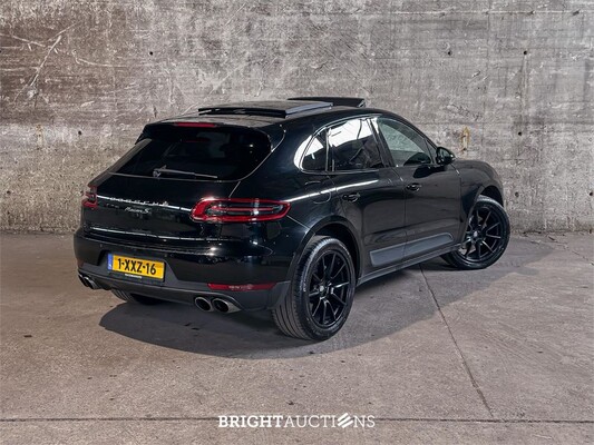 2014 Porsche Macan 3.0 D S 258 pk, 1-XXZ-16