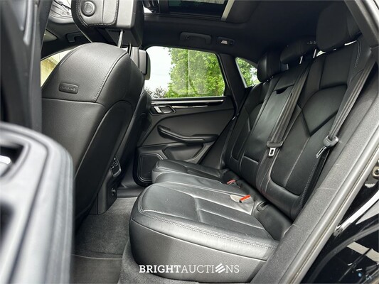 2014 Porsche Macan 3.0 D S 258 pk, 1-XXZ-16