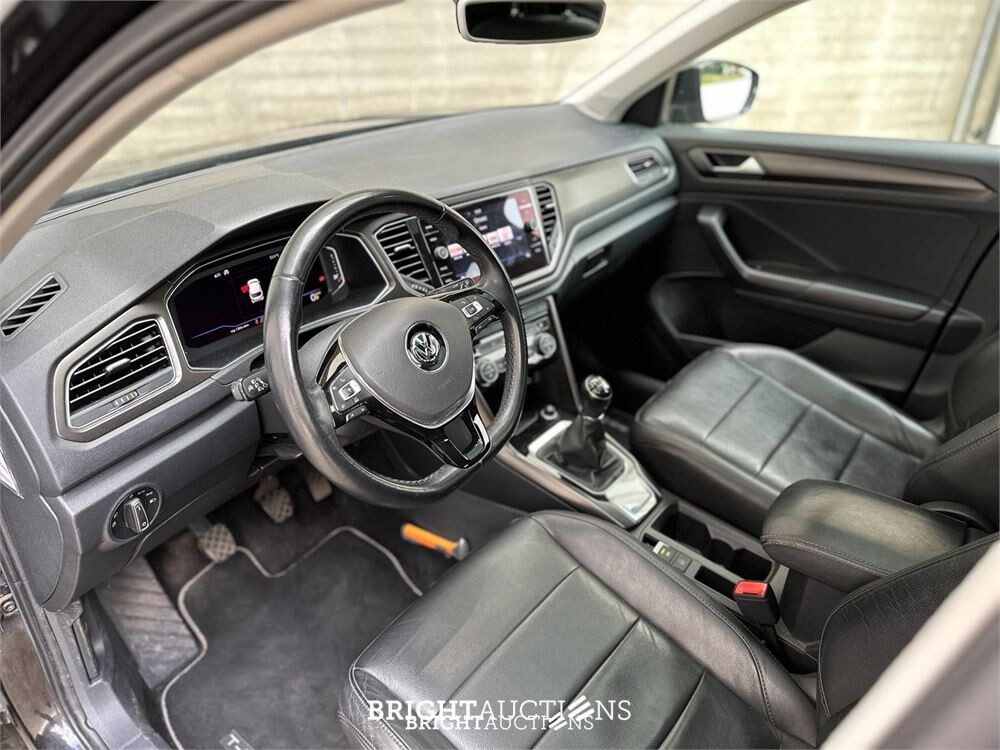 Volkswagen T-Roc 1.0 TSI Style 116 PS 2018 (Original-NL) 75.852 km, RS-137-V