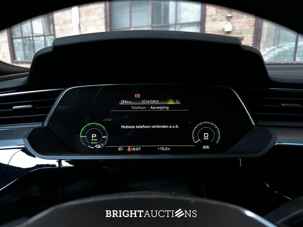 2021 Audi e-tron 55 quattro Advanced Edition 95 kWh 408pk (Original Dutch + 1st owner), N-206-TT