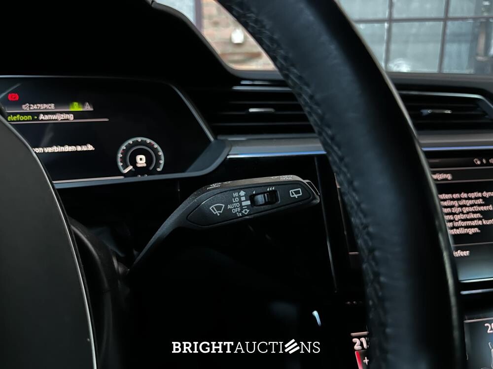 2021 Audi e-tron 55 quattro Advanced Edition 95 kWh 408pk (Original Dutch + 1st owner), N-206-TT
