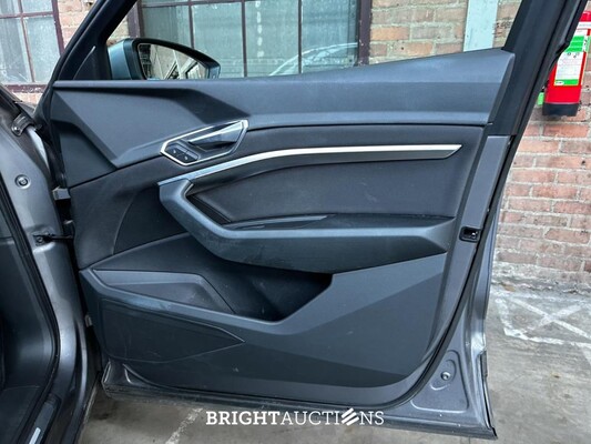 2021 Audi e-tron 55 quattro Advanced Edition 95 kWh 408pk (Original Dutch + 1st owner), N-206-TT