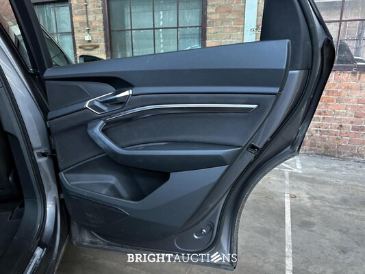 2021 Audi e-tron 55 quattro Advanced Edition 95 kWh 408pk (Original Dutch + 1st owner), N-206-TT