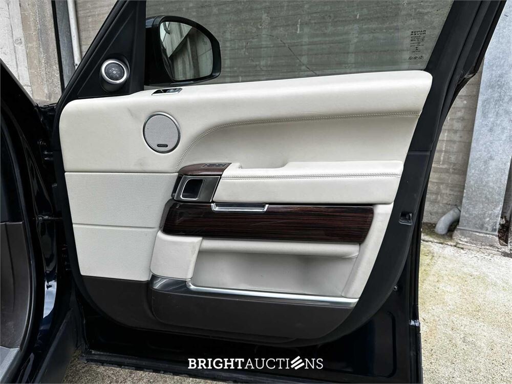 Land Rover Range Rover Vogue 3.0 TDV6 Autobiography 250pk 2014