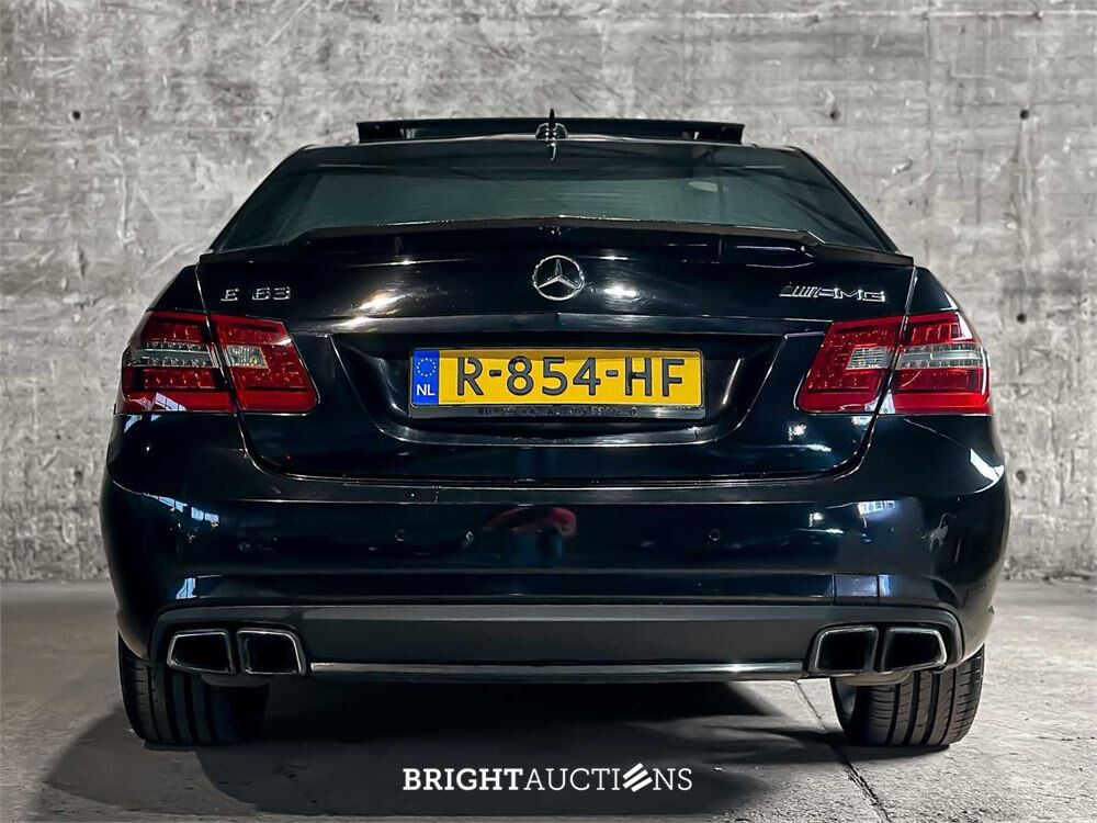 2011 Mercedes-Benz E63 AMG 6,3 V8 525 pk, R-854-HF