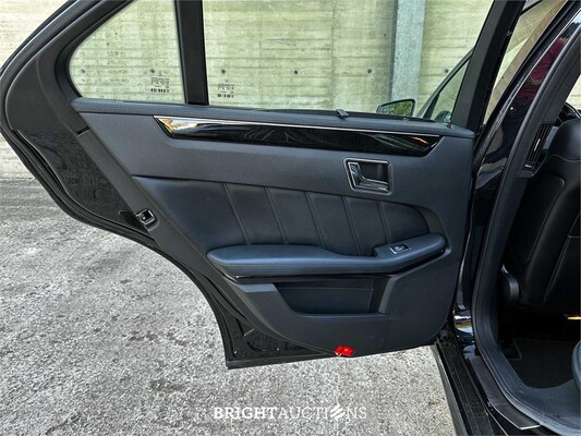2011 Mercedes-Benz E63 AMG 6,3 V8 525 pk, R-854-HF