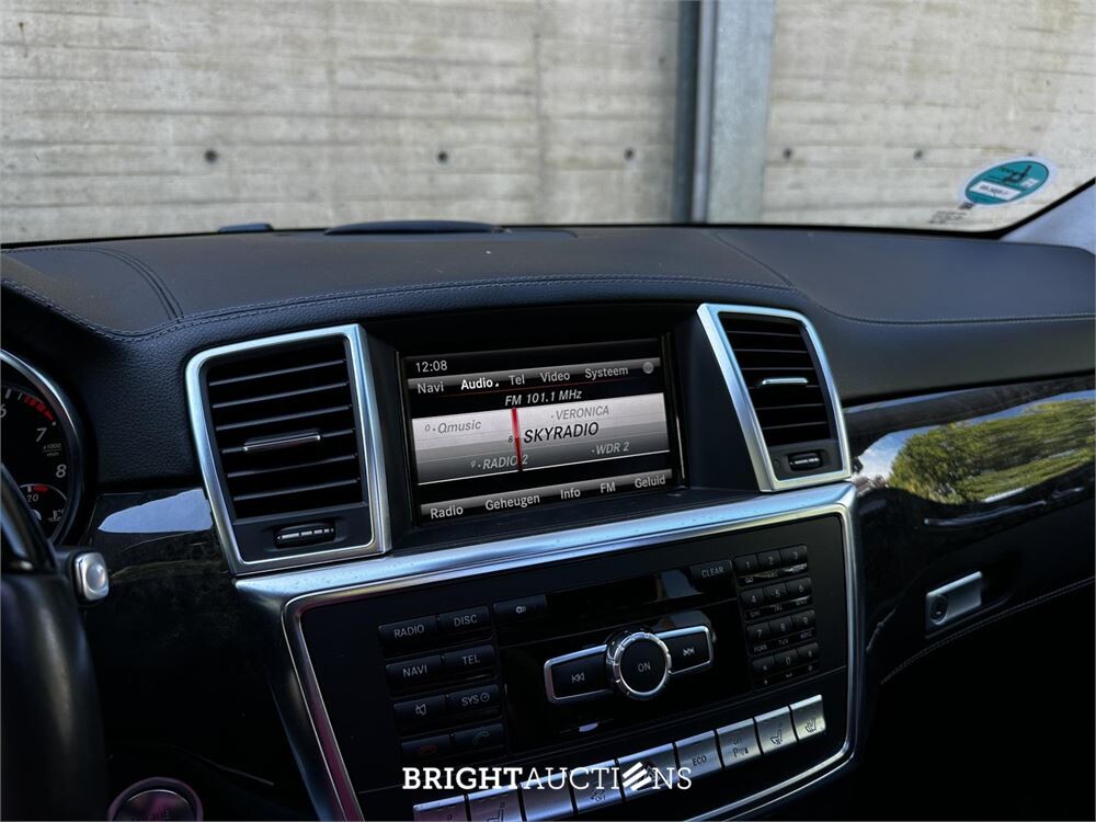 Mercedes-Benz GL500 4-Matic 4.7 V8 Biturbo 435pk 2013 GL-Class (7-passenger), 1-XBK-89