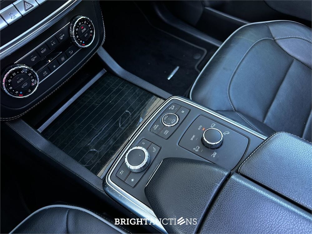 Mercedes-Benz GL500 4-Matic 4.7 V8 Biturbo 435pk 2013 GL-Class (7-passenger), 1-XBK-89