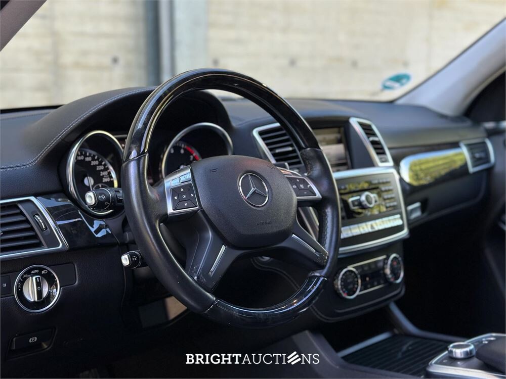 Mercedes-Benz GL500 4-Matic 4.7 V8 Biturbo 435pk 2013 GL-Class (7-passenger), 1-XBK-89