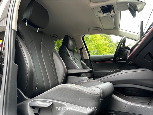 Škoda Enyaq iV 80 204 pk 2021 (niederländische Erstzulassung + Erstbesitzer), L-302-FG