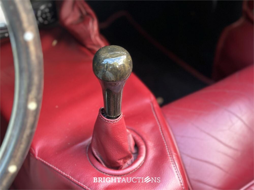 Morgan Plus 8 4.0 V8 190pk 2001, P-992-JB