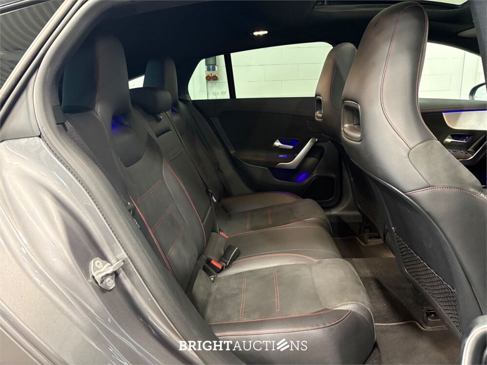 Mercedes-Benz CLA200 Shooting Brake Business Solution AMG 163pk 2020 (Origineel-NL) CLA-Klasse, H-204-PZ