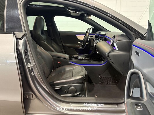 Mercedes-Benz CLA200 Shooting Brake Business Solution AMG 163pk 2020 (Origineel-NL) CLA-Klasse, H-204-PZ