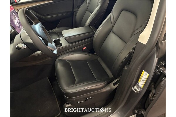 Tesla Model Y Performance AWD 75 kWh 2023 (Origineel-NL), X-353-BR