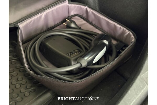 Tesla Model 3 Long Range AWD 75 kWh 2020 (Origineel-NL), J-946-HN